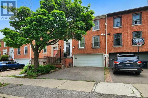 11 Mallingham Court, Toronto, ON - Outdoor With Facade