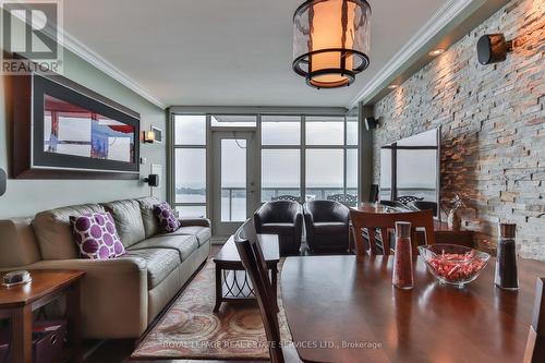 3910 - 35 Mariner Terrace, Toronto, ON - Indoor