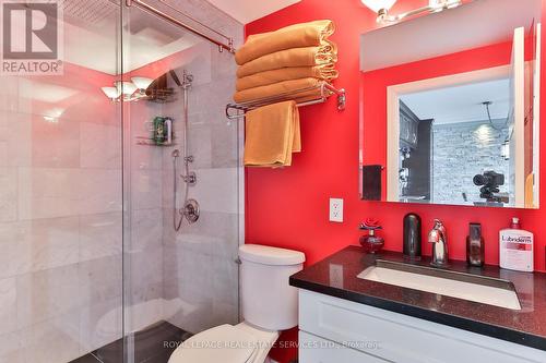 3910 - 35 Mariner Terrace, Toronto, ON - Indoor Photo Showing Bathroom