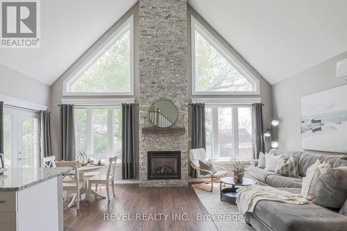 128 Wakeford Road, Kawartha Lakes, ON - Indoor Photo Showing Living Room With Fireplace