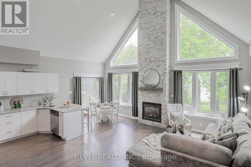 128 Wakeford Road, Kawartha Lakes, ON - Indoor Photo Showing Living Room With Fireplace