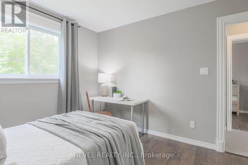 128 Wakeford Road, Kawartha Lakes, ON - Indoor Photo Showing Bedroom
