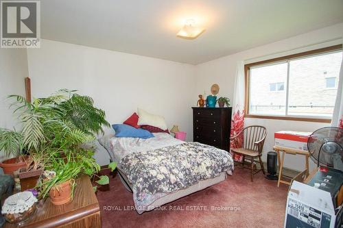 25 Orchard Drive, Kawartha Lakes, ON - Indoor Photo Showing Bedroom