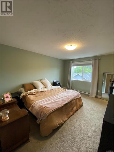 137 2077 20Th St, Courtenay, BC - Indoor Photo Showing Bedroom