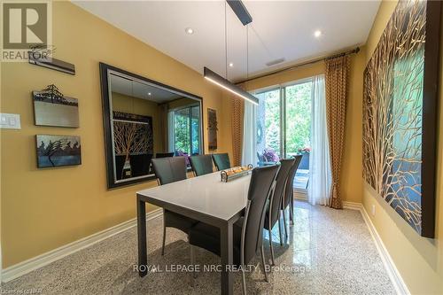 107 - 8111 Forest Glen Drive, Niagara Falls, ON - Indoor Photo Showing Dining Room