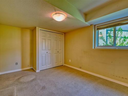 2089 Bowron Street, Kelowna, BC - Indoor Photo Showing Other Room