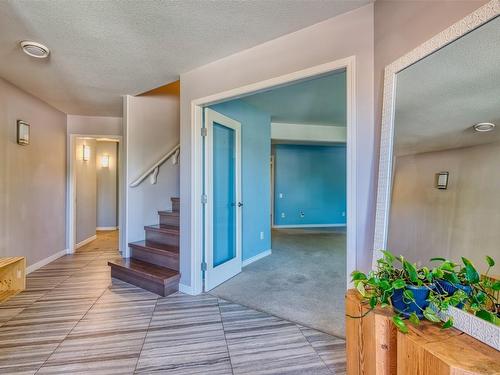 2089 Bowron Street, Kelowna, BC - Indoor Photo Showing Other Room