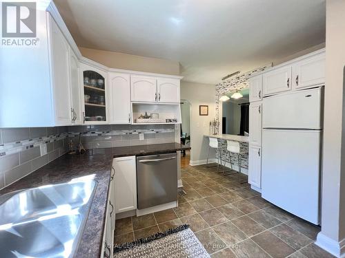 276 Herchimer Avenue, Belleville, ON - Indoor Photo Showing Kitchen With Double Sink