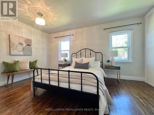 276 Herchimer Avenue, Belleville, ON - Indoor Photo Showing Bedroom