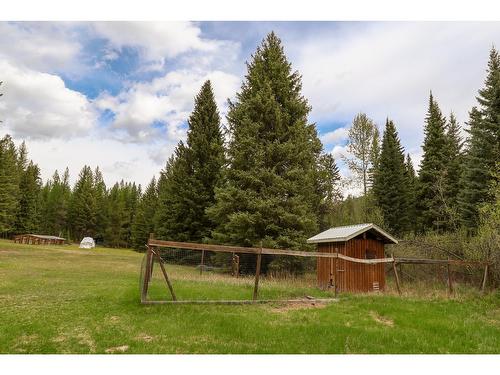 9250 Pretty Road, Cranbrook, BC - Outdoor