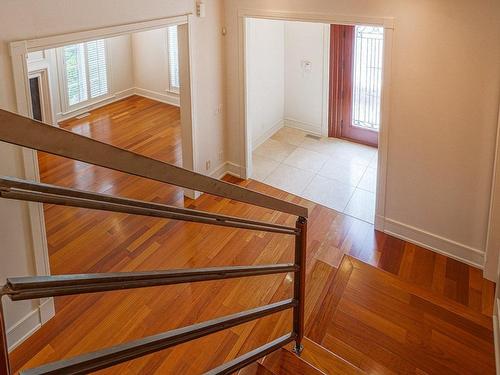 Hall - 23 Rue De L'Orée-Du-Bois E., Montréal (Verdun/Île-Des-Soeurs), QC - Indoor Photo Showing Other Room