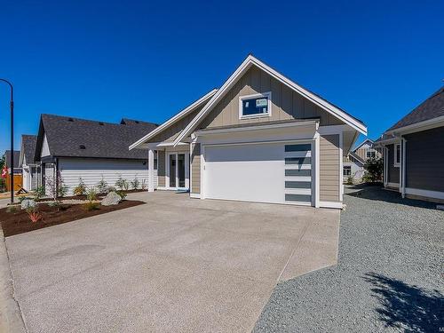 677 Briarwood Dr, Parksville, BC - Outdoor