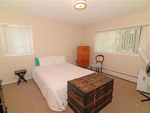 25-4110 Kendall Ave, Port Alberni, BC - Indoor Photo Showing Bedroom