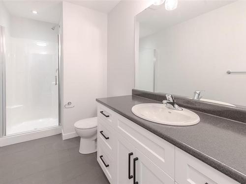 31-3195 Herons Way, Duncan, BC - Indoor Photo Showing Bathroom