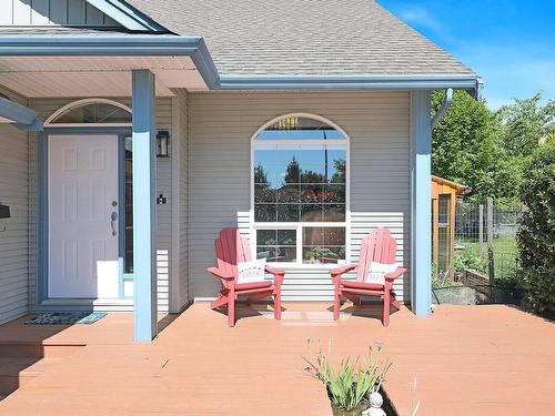 2342 St. Andrews Way, Courtenay, BC - Outdoor
