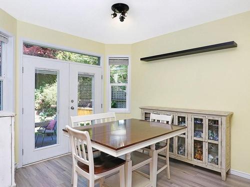 2342 St. Andrews Way, Courtenay, BC - Indoor Photo Showing Dining Room