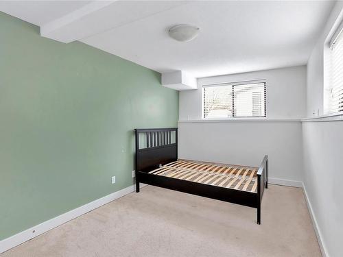 1151 Oxford St, Victoria, BC - Indoor Photo Showing Bedroom