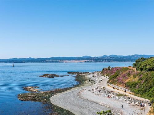 1151 Oxford St, Victoria, BC - Outdoor With Body Of Water With View