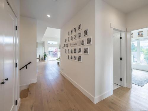 610 Ellcee Pl, Courtenay, BC - Indoor Photo Showing Other Room