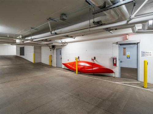 103-379 Tyee Rd, Victoria, BC - Indoor Photo Showing Garage