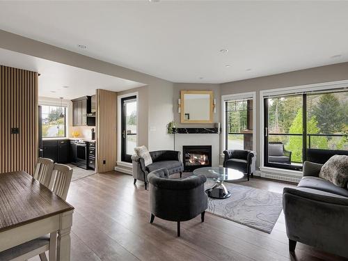 319-1335 Bear Mountain Pkwy, Langford, BC - Indoor Photo Showing Living Room With Fireplace