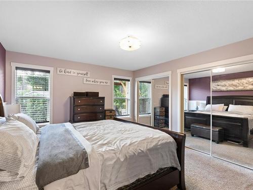 317 Cordan St, Nanaimo, BC - Indoor Photo Showing Bedroom