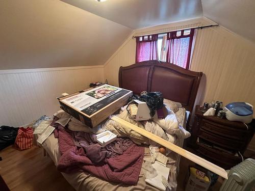 1325 Quilchena Ave, Merritt, BC - Indoor Photo Showing Bedroom