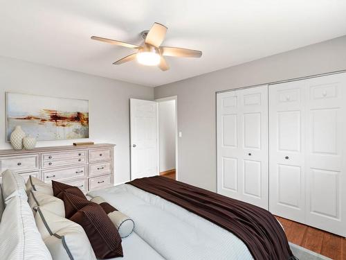 125 Highland Road, Kamloops, BC - Indoor Photo Showing Bedroom