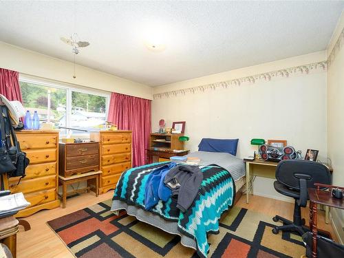 240 Kelsey Way, Sayward, BC - Indoor Photo Showing Bedroom