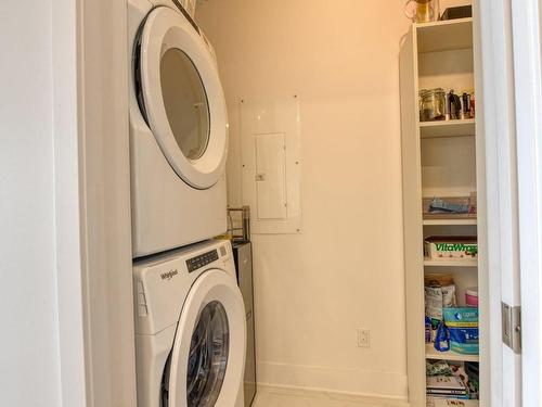 Interior - 1009-5175 Rue Mackenzie, Montréal (Côte-Des-Neiges/Notre-Dame-De-Grâce), QC - Indoor Photo Showing Laundry Room