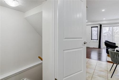 40 Arlington Crescent|Unit #40, Guelph, ON - Indoor Photo Showing Other Room