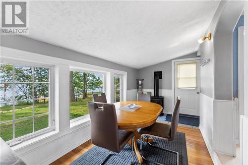 1038 Gull Road, Pembroke, ON - Indoor Photo Showing Dining Room