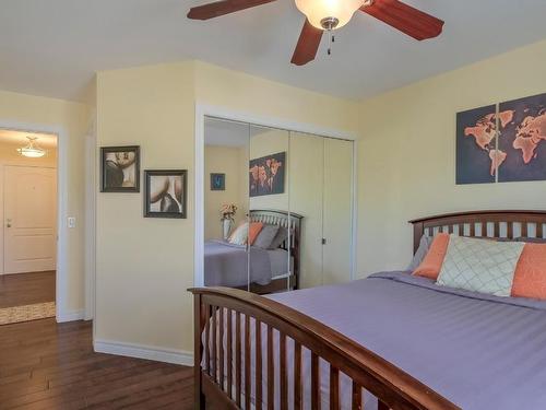 312-3160 Casorso Road, Kelowna, BC - Indoor Photo Showing Bedroom