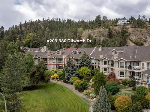 203-980 Dilworth Drive, Kelowna, BC - Outdoor