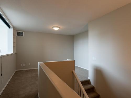 203-980 Dilworth Drive, Kelowna, BC - Indoor Photo Showing Other Room