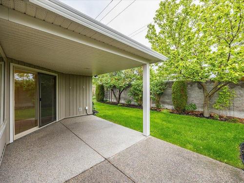 97-2365 Stillingfleet Road, Kelowna, BC - Outdoor With Exterior