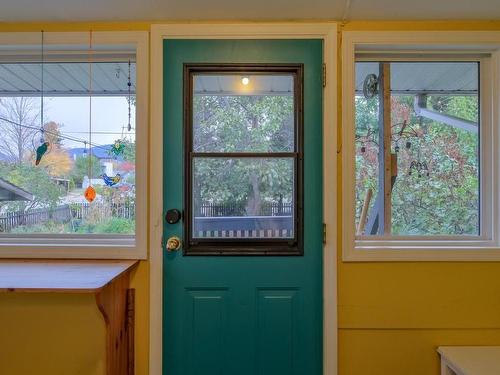 1008 Wilson Avenue, Kelowna, BC - Indoor Photo Showing Other Room