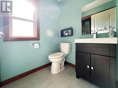 22 Savanna Road, Summerland, BC - Indoor Photo Showing Bathroom