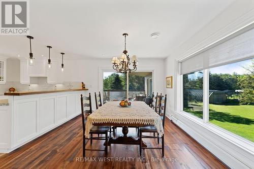 144 Old Mill Road, Kawartha Lakes, ON - Indoor Photo Showing Dining Room