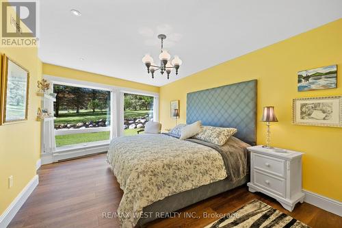 144 Old Mill Road, Kawartha Lakes, ON - Indoor Photo Showing Bedroom