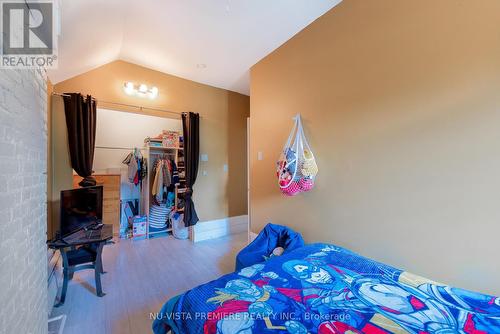 120 Main Street, Southwest Middlesex, ON - Indoor Photo Showing Bedroom