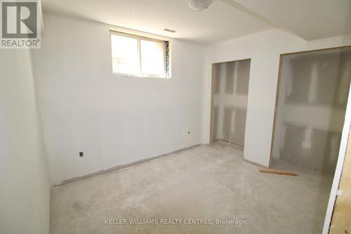 616 25Th Avenue, Hanover, ON - Indoor Photo Showing Other Room