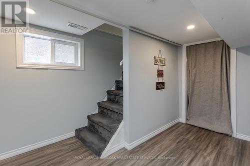 45 Tragina Avenue N, Hamilton, ON - Indoor Photo Showing Other Room