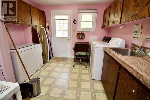 7048 Highway 6, Northern Bruce Peninsula, ON - Indoor Photo Showing Laundry Room