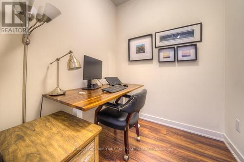 408 - 320 Plains Road E, Burlington (Lasalle), ON - Indoor Photo Showing Office