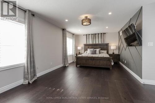 4258 Ryan Lane, Burlington, ON - Indoor Photo Showing Bedroom