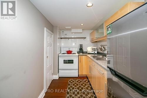 6373 Donway Drive, Mississauga, ON - Indoor Photo Showing Kitchen With Double Sink