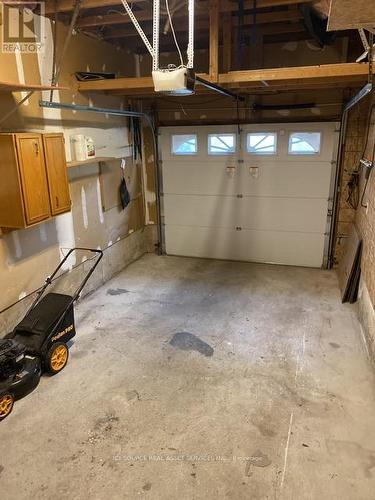 3439 Chartrand Crescent, Mississauga, ON - Indoor Photo Showing Garage