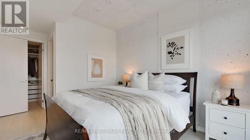 Ph721 - 246 Logan Avenue, Toronto, ON - Indoor Photo Showing Bedroom