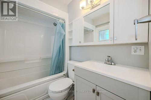 122 Stewart Street, Oakville (Old Oakville), ON - Indoor Photo Showing Bathroom